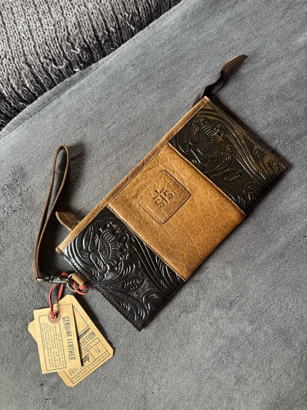 STS Ranchwear Brown and Black Tooled Leather Wristlet Clutch